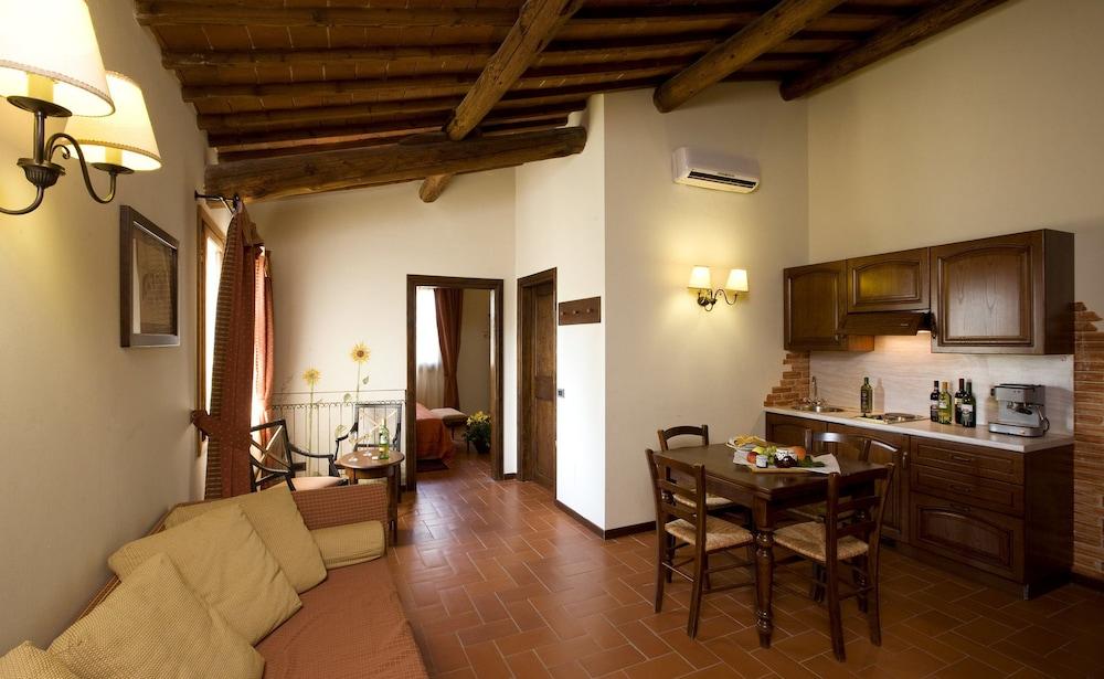 Agriturismo Antico Borgo Poggitazzi Terranuova Bracciolini Ngoại thất bức ảnh