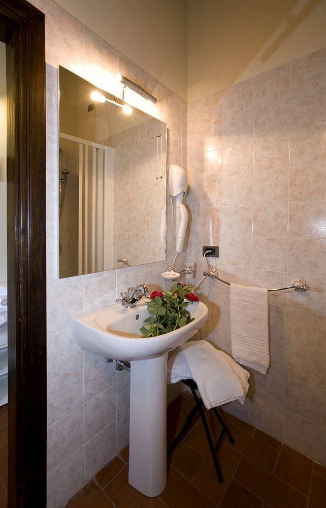 Agriturismo Antico Borgo Poggitazzi Terranuova Bracciolini Ngoại thất bức ảnh